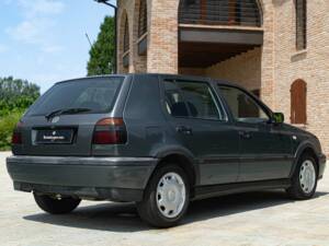 Immagine 6/45 di Volkswagen Golf IV 1.6 (1997)