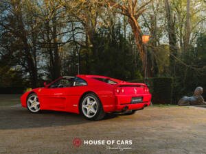 Bild 8/49 von Ferrari F 355 GTS (1996)