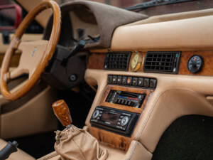 Image 38/46 of Maserati Biturbo Spyder Si (1986)