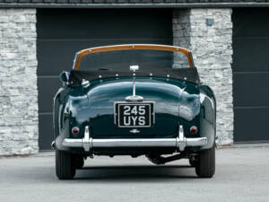 Image 7/50 of Aston Martin DB 2&#x2F;4 Mk I DHC (1954)
