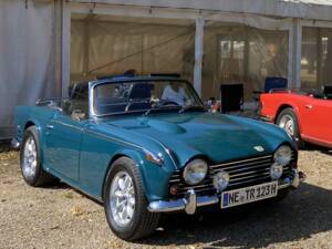 Image 6/15 de Triumph TR 5 PI (1968)