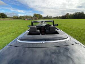 Imagen 39/45 de Mercedes-Benz 300 SL (1988)
