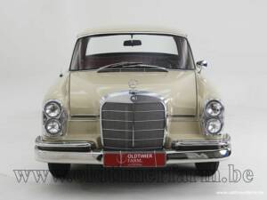 Imagen 15/15 de Mercedes-Benz 220 S b (1960)