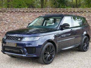Image 1/50 of Land Rover Range Rover Sport P400e PHEV (2020)