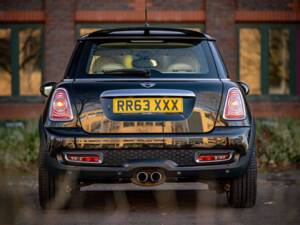 Image 7/8 of Mini Cooper S &quot;Goodwood&quot; (2012)