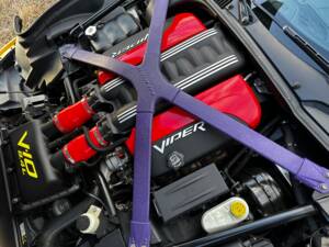 Immagine 19/35 di Dodge Viper SRT (2014)
