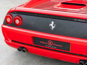 Imagen 29/89 de Ferrari F 355 Berlinetta (1996)