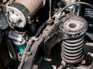Image 21/50 of Aston Martin DB 2&#x2F;4 Mk I DHC (1954)