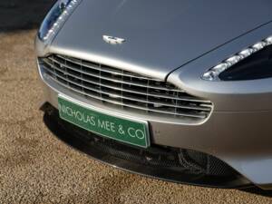 Image 18/50 of Aston Martin DB 9 GT &quot;Bond Edition&quot; (2015)