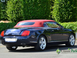 Bild 13/50 von Bentley Continental GTC (2007)