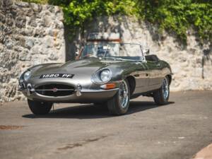 Image 9/50 of Jaguar Type E 3.8 (1963)