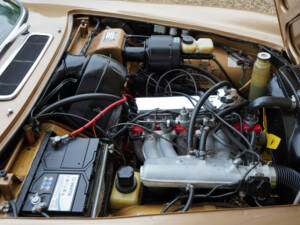Image 47/50 of Volvo 1800 E (1972)