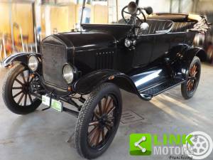 Image 4/10 of Ford Model T Touring (1926)