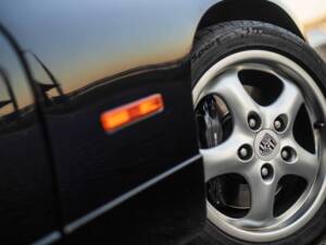 Image 8/63 of Porsche 928 GTS (1994)