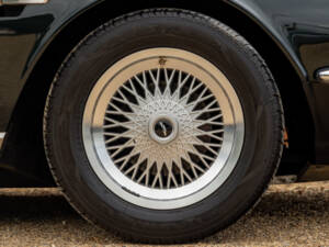 Bild 8/54 von Aston Martin V8 EFi (1987)