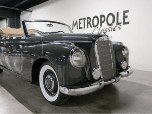 Imagen 2/24 de Mercedes-Benz 300 Cabriolet D (1953)