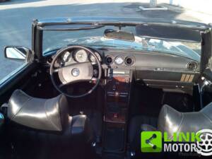 Image 4/10 of Mercedes-Benz 350 SL (1973)