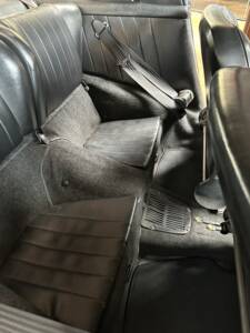 Image 17/25 of Porsche 912 (1967)