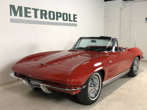 Image 1/34 of Chevrolet Corvette Sting Ray Convertible (1964)