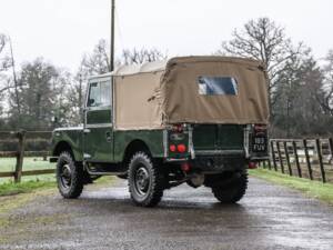 Image 3/27 of Land Rover 88 (1957)