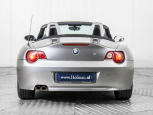 Image 13/50 de BMW Z4 2.2i (2004)