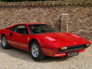 Immagine 36/50 di Ferrari 308 GTB (1977)
