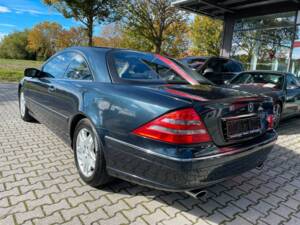 Imagen 5/20 de Mercedes-Benz CL 500 (2000)