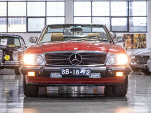 Imagen 1/30 de Mercedes-Benz 560 SL (1989)