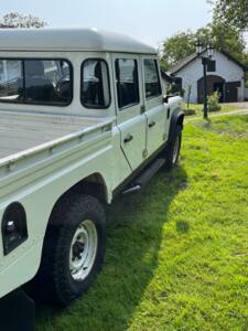 Bild 5/16 von Land Rover Defender 130 Td5 Crew Cab (2005)