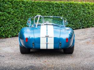 Image 10/16 of Shelby Cobra 427 S&#x2F;C (1965)