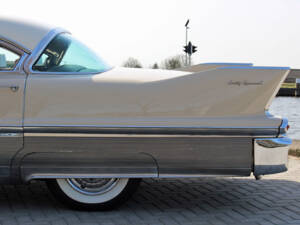 Image 10/29 of Cadillac 60 Special Fleetwood (1958)