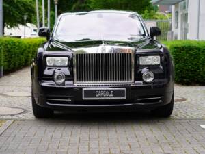 Image 7/21 of Rolls-Royce Phantom VII (2009)