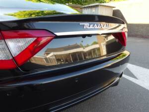 Bild 24/100 von Maserati GranTurismo S (2008)