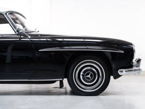 Image 23/36 de Mercedes-Benz 190 SL (1957)