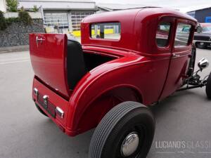 Image 32/43 of Ford Model A (1930)