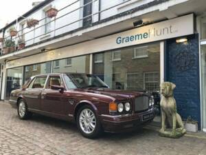 Imagen 1/26 de Bentley Brooklands R Mulliner (1998)