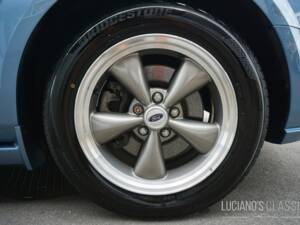 Bild 36/63 von Ford Mustang GT (2005)