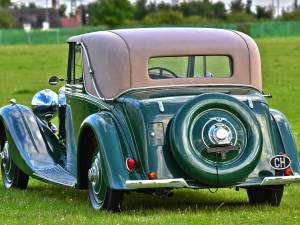 Image 26/50 of Bentley 3 1&#x2F;2 Litre (1935)