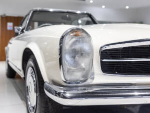 Bild 10/74 von Mercedes-Benz 280 SL (1969)