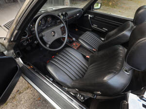 Image 7/54 de Mercedes-Benz 300 SL (1985)