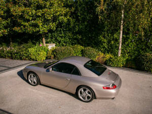 Imagen 13/27 de Porsche 911 Carrera 4 (2000)