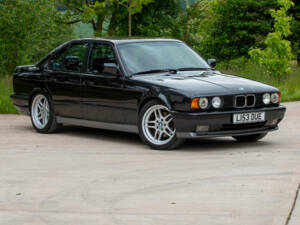 Bild 38/50 von BMW M5 (1994)