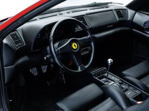 Image 10/34 de Ferrari F 355 Berlinetta (1994)