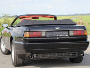 Image 12/44 of Aston Martin Virage Volante (1993)