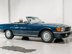 Image 39/40 of Mercedes-Benz 300 SL (1987)