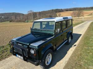 Imagen 5/47 de Land Rover Defender 110 Td5 (2000)