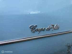 Image 16/24 of Cadillac Coupe DeVille (1975)