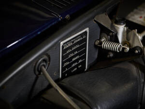 Image 85/100 de Rolls-Royce Silver Shadow II (1979)