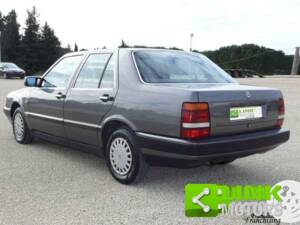 Bild 3/10 von Lancia Thema I.E. (1990)