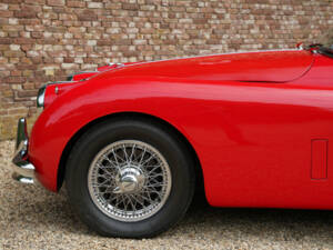 Image 28/50 of Jaguar XK 150 DHC (1960)